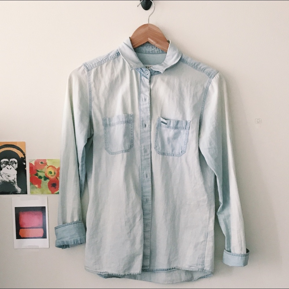 BULLHEAD DENIM CO. Light Denim Shirt